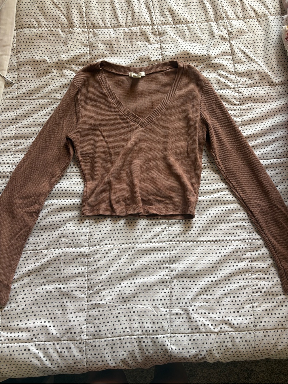 Bozzolo Brown V-Neck Ribbed Long Sleeve Crop Top